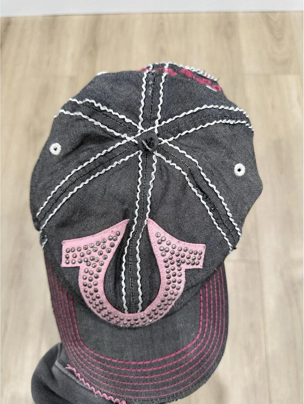 True Religion Distressed Gray Pink Adjustable Strap-Back Hat BROKEN